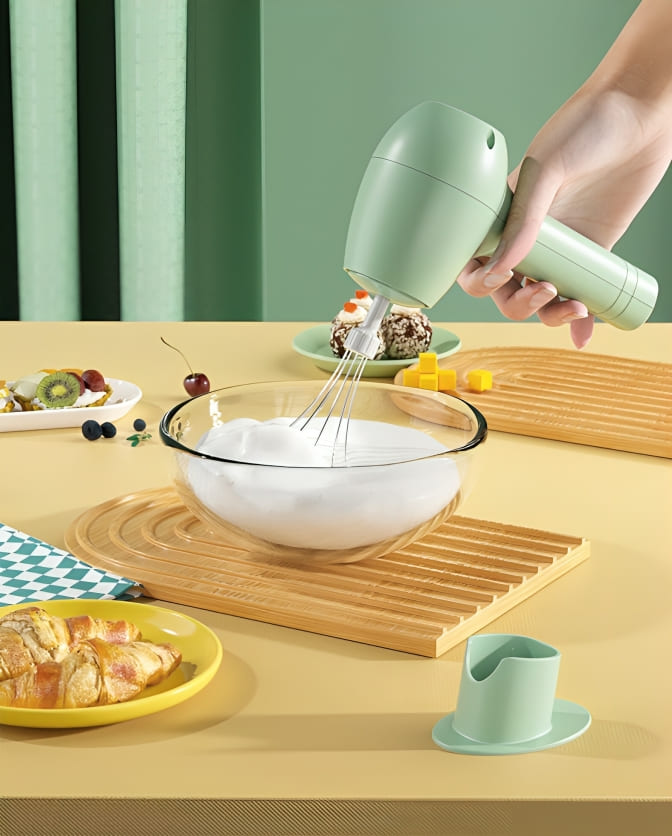 Elektrischer Schneebesen/ Milchaufschäumer